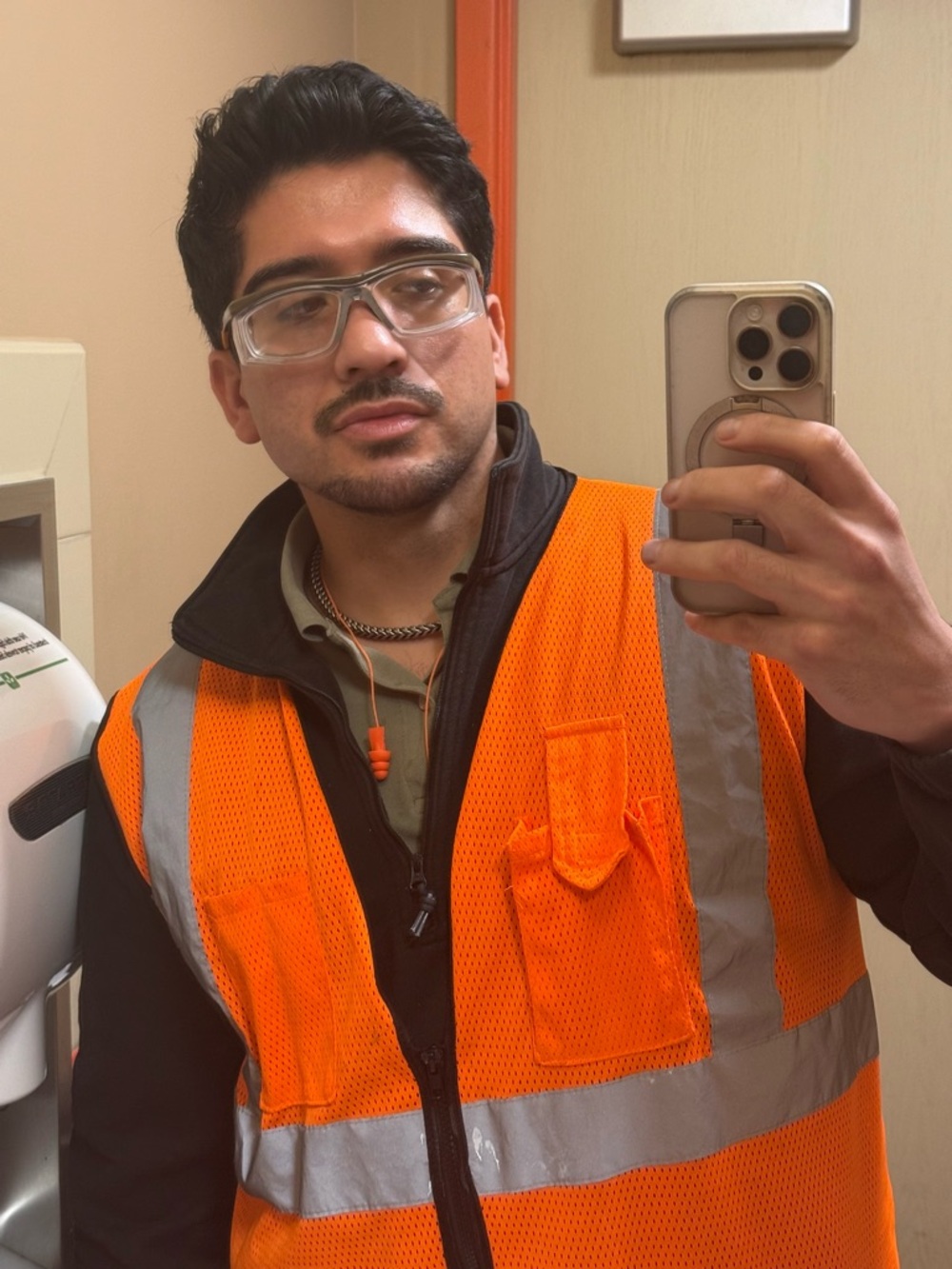 Meet your Posher, Erc